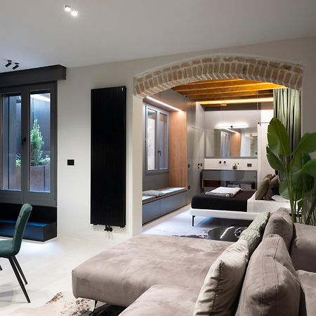 Officine Cavour Casa Dei Leoni Centro Storico Padova Apartment ภายนอก รูปภาพ